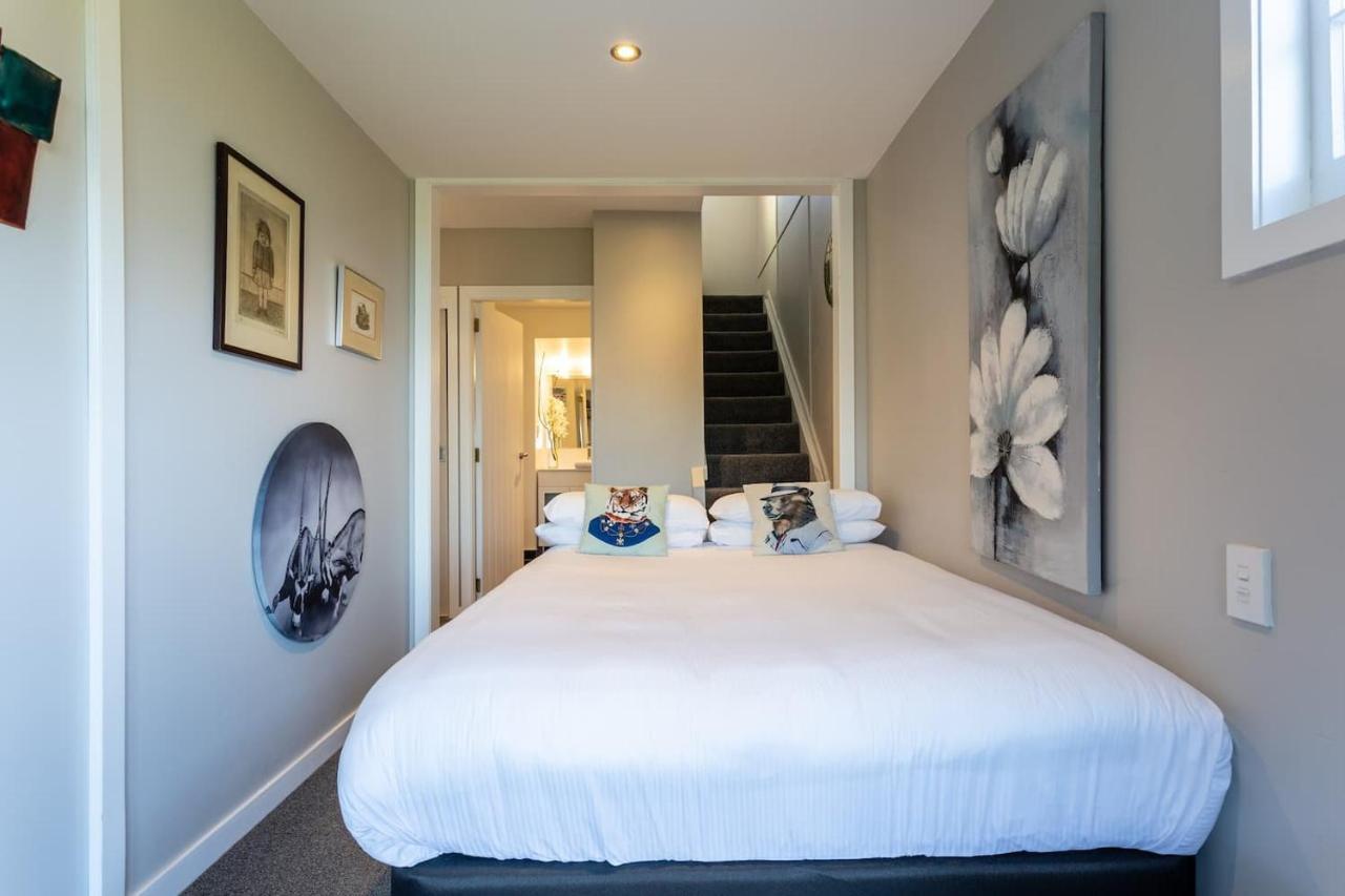 Private Cottage With Spa And Amazing Lake Views Closeburn Bagian luar foto